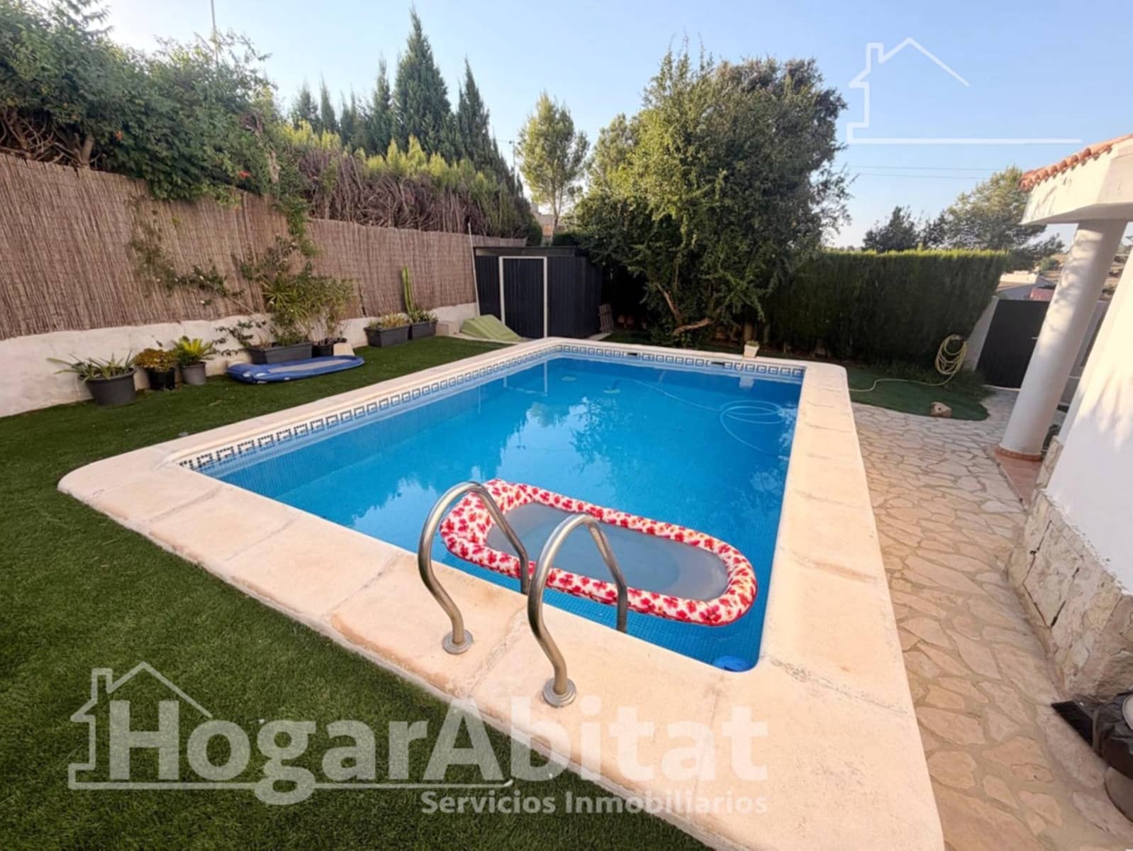 3 soveværelse Villa til salg i Montserrat med swimmingpool garage - € 298.000 (Ref: 9990769)
