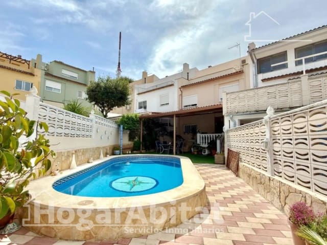 5 slaapkamer Rijtjeshuis te koop in Torrent met zwembad - € 430.000 (Ref: 9990776)