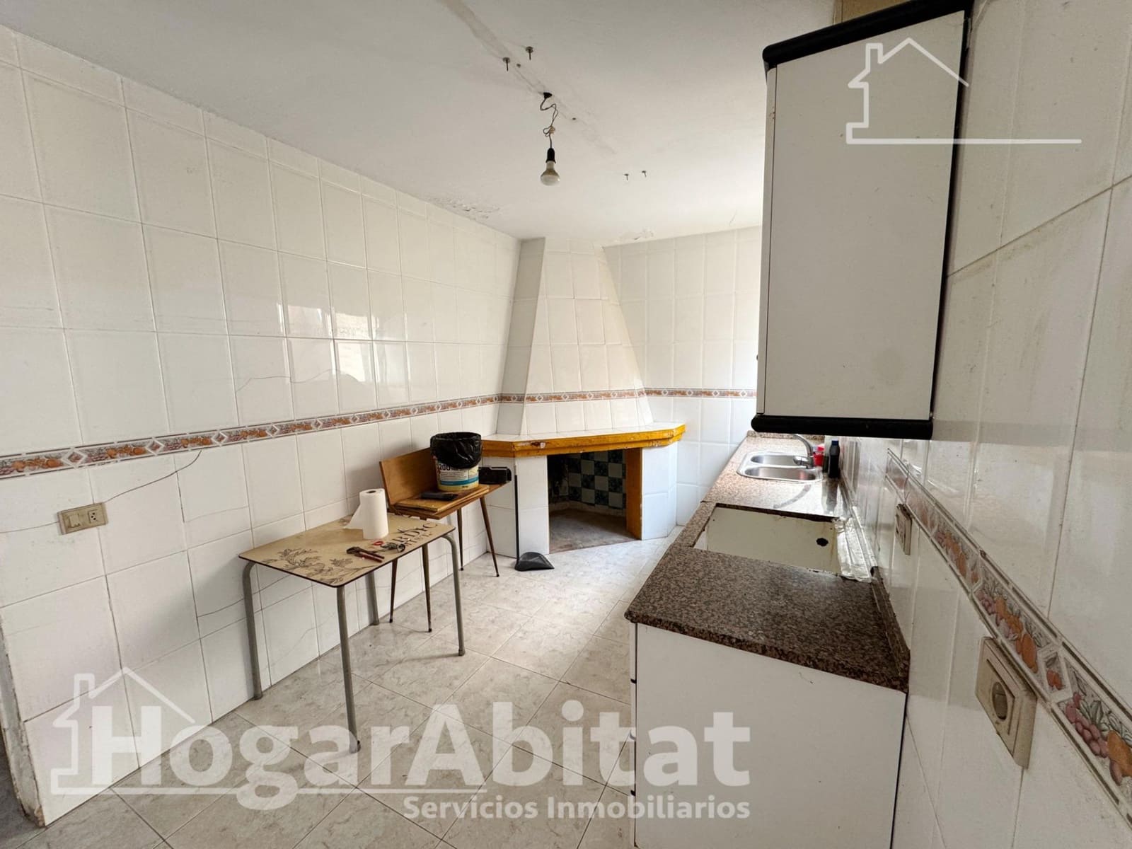 3 makuuhuone Omakotitalo myytävänä paikassa Vila-real - 99 900 € (Ref: 9990779)