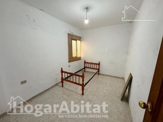 Casa de 3 habitaciones en Vila-real en venta - 99.900 € (Ref: 9990779)