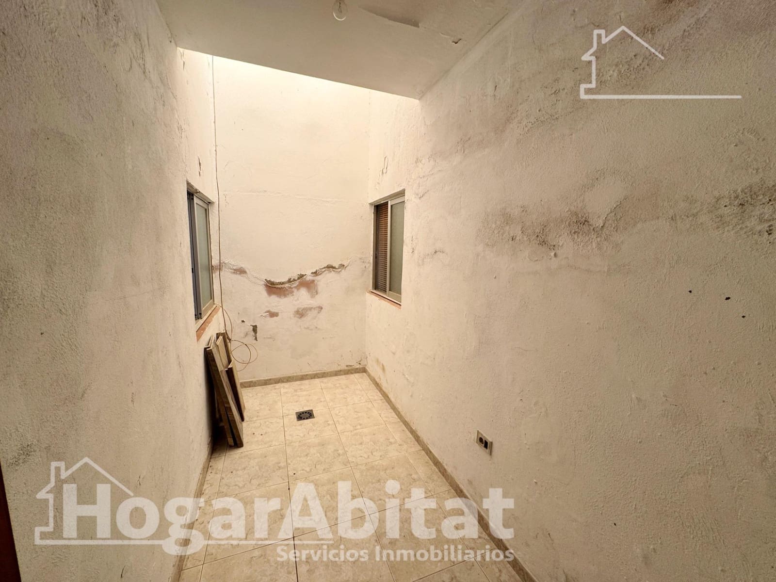 3 makuuhuone Omakotitalo myytävänä paikassa Vila-real - 99 900 € (Ref: 9990779)