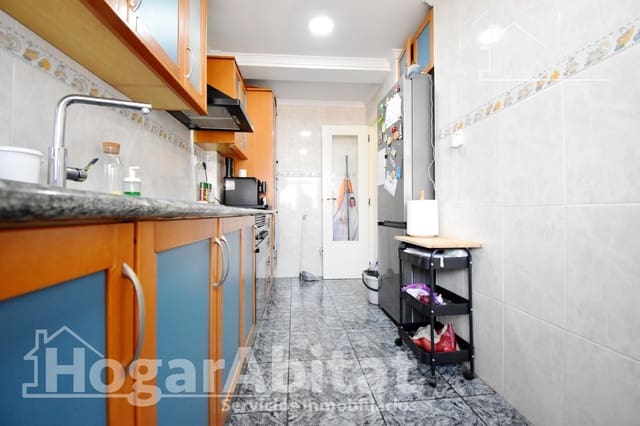 3 chambre Appartement à vendre à Potríes - 145 000 € (Ref: 9994295)