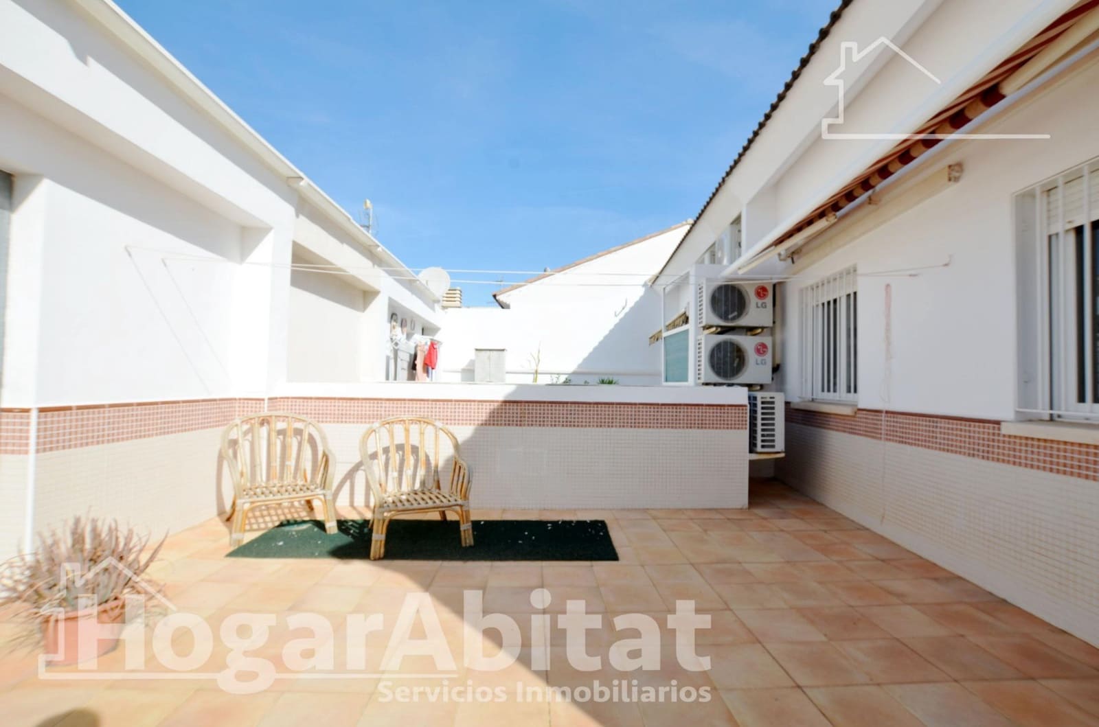 4 soverom Penthouse til salgs i Gandia - € 279 900 (Ref: 9997155)