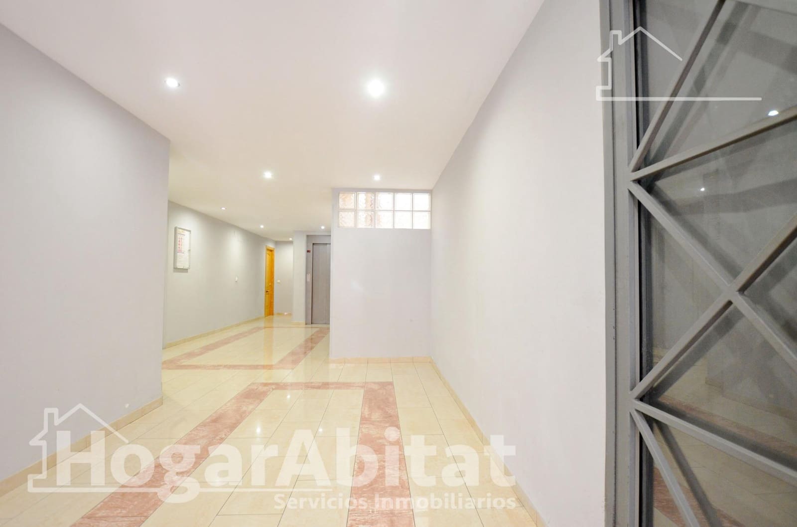 4 soverom Penthouse til salgs i Gandia - € 279 900 (Ref: 9997155)