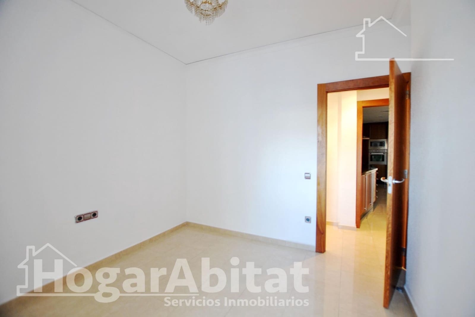 Piso de 4 habitaciones en Gandia en venta - 238.000 € (Ref: 9997157)