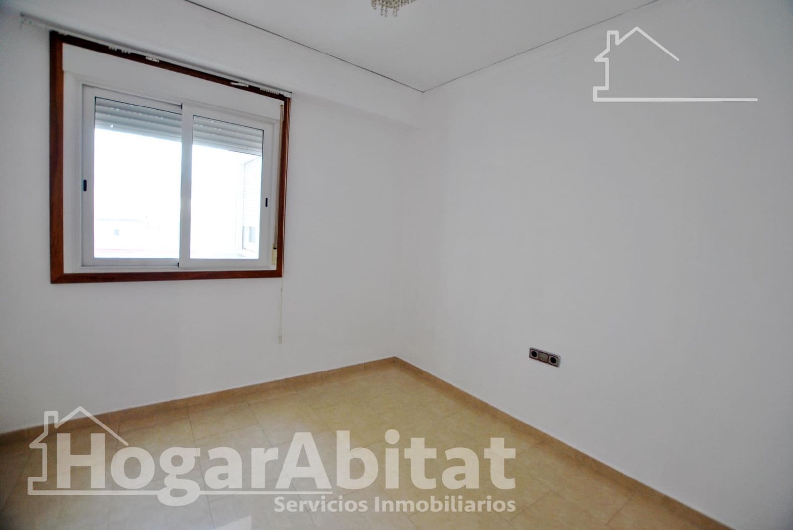 Piso de 4 habitaciones en Gandia en venta - 238.000 € (Ref: 9997157)