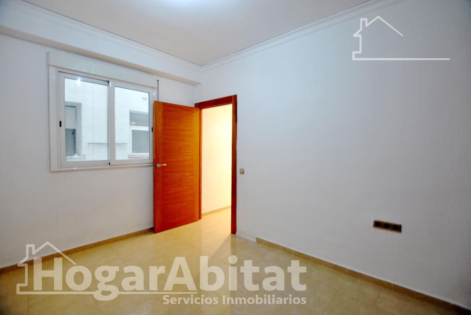Piso de 4 habitaciones en Gandia en venta - 238.000 € (Ref: 9997157)