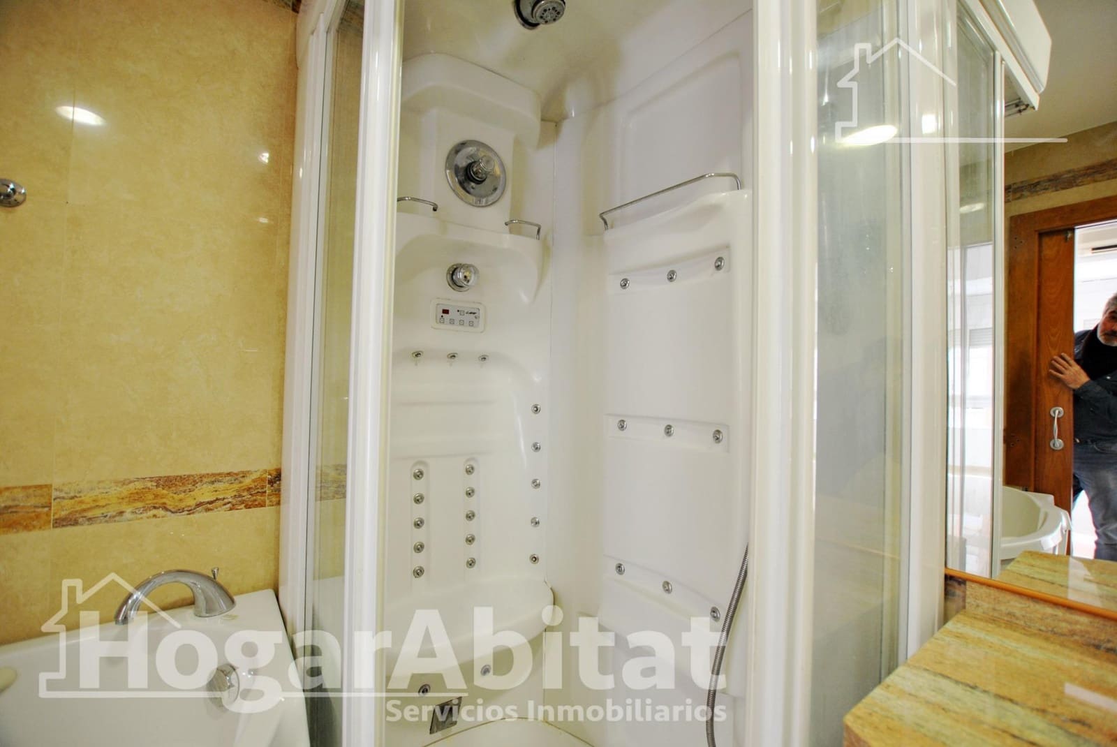 Piso de 4 habitaciones en Gandia en venta - 238.000 € (Ref: 9997157)