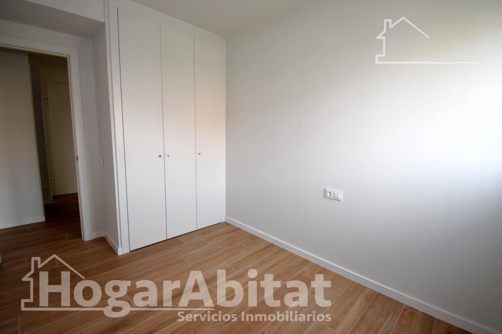 2 makuuhuone Asunto myytävänä paikassa Quart de Poblet mukana uima-altaan 
autotalli - 310 000 € (Ref: 9997161)