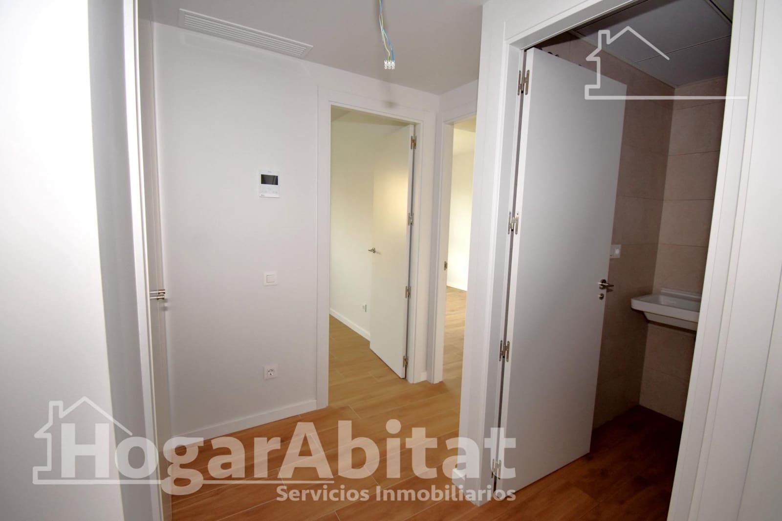 2 makuuhuone Asunto myytävänä paikassa Quart de Poblet mukana uima-altaan 
autotalli - 310 000 € (Ref: 9997161)