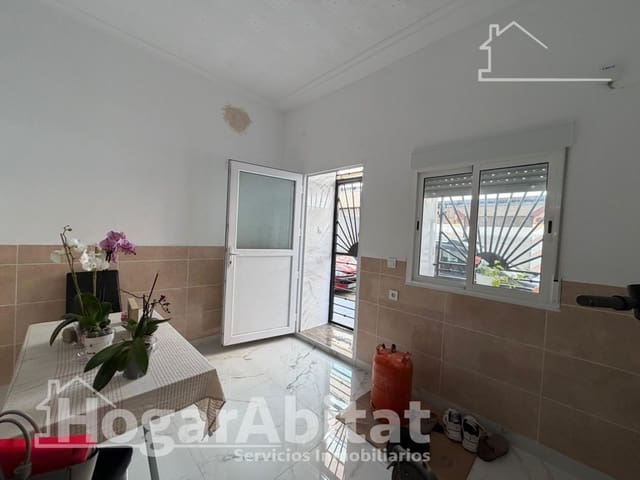 4 bedroom Commercial for sale in Sagunto / Sagunt - € 125,000 (Ref: 9997162)