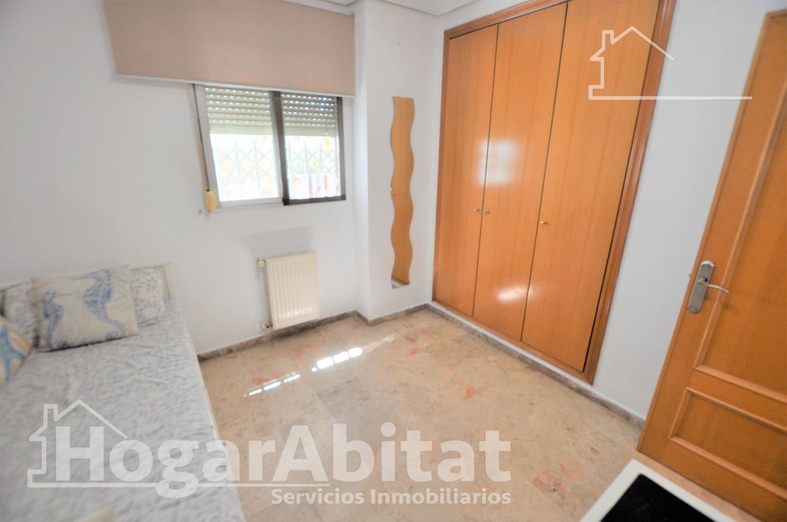 3 bedroom Flat for sale in Valencia city - € 378,000 (Ref: 9997166)