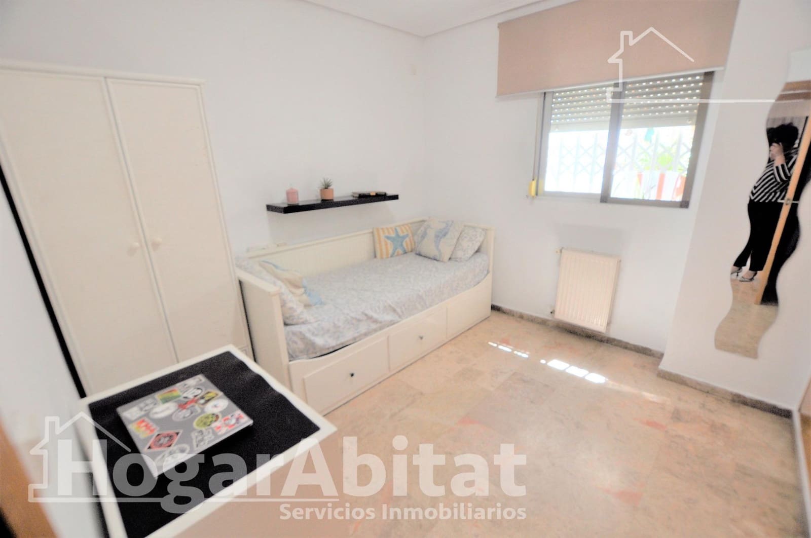 3 bedroom Flat for sale in Valencia city - € 378,000 (Ref: 9997166)