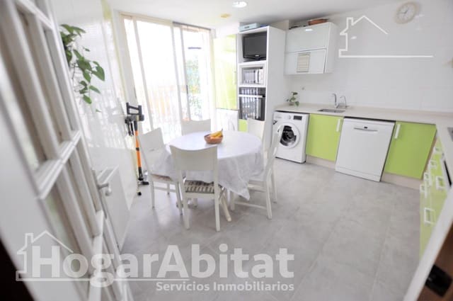 3 bedroom Flat for sale in Patraix, Valencia city - € 378,000 (Ref: 9997166)