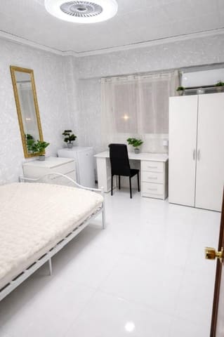 5 sypialnia Mieszkanie na sprzedaż w El Calvari, Miasto Walencja - 225 000 € (Ref: 9997168)