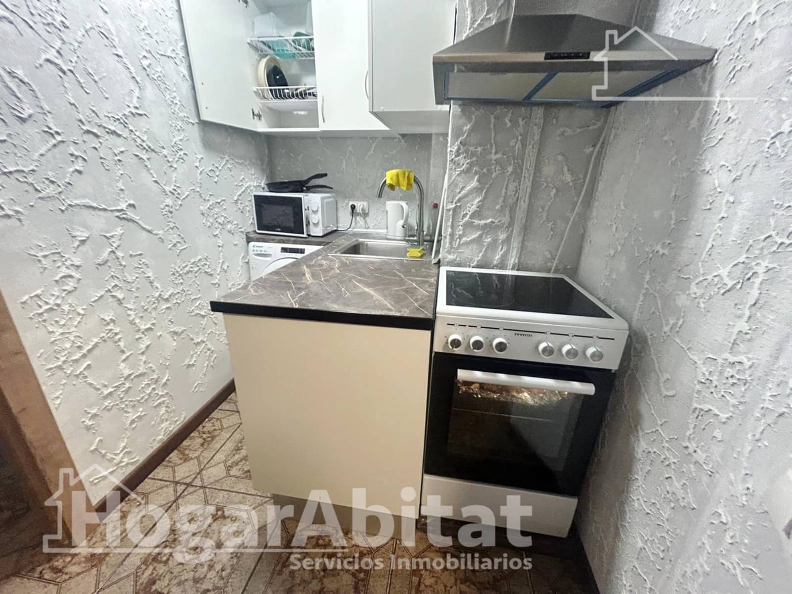 5 makuuhuone Asunto myytävänä paikassa Valencia kaupunki - 225 000 € (Ref: 9997168)