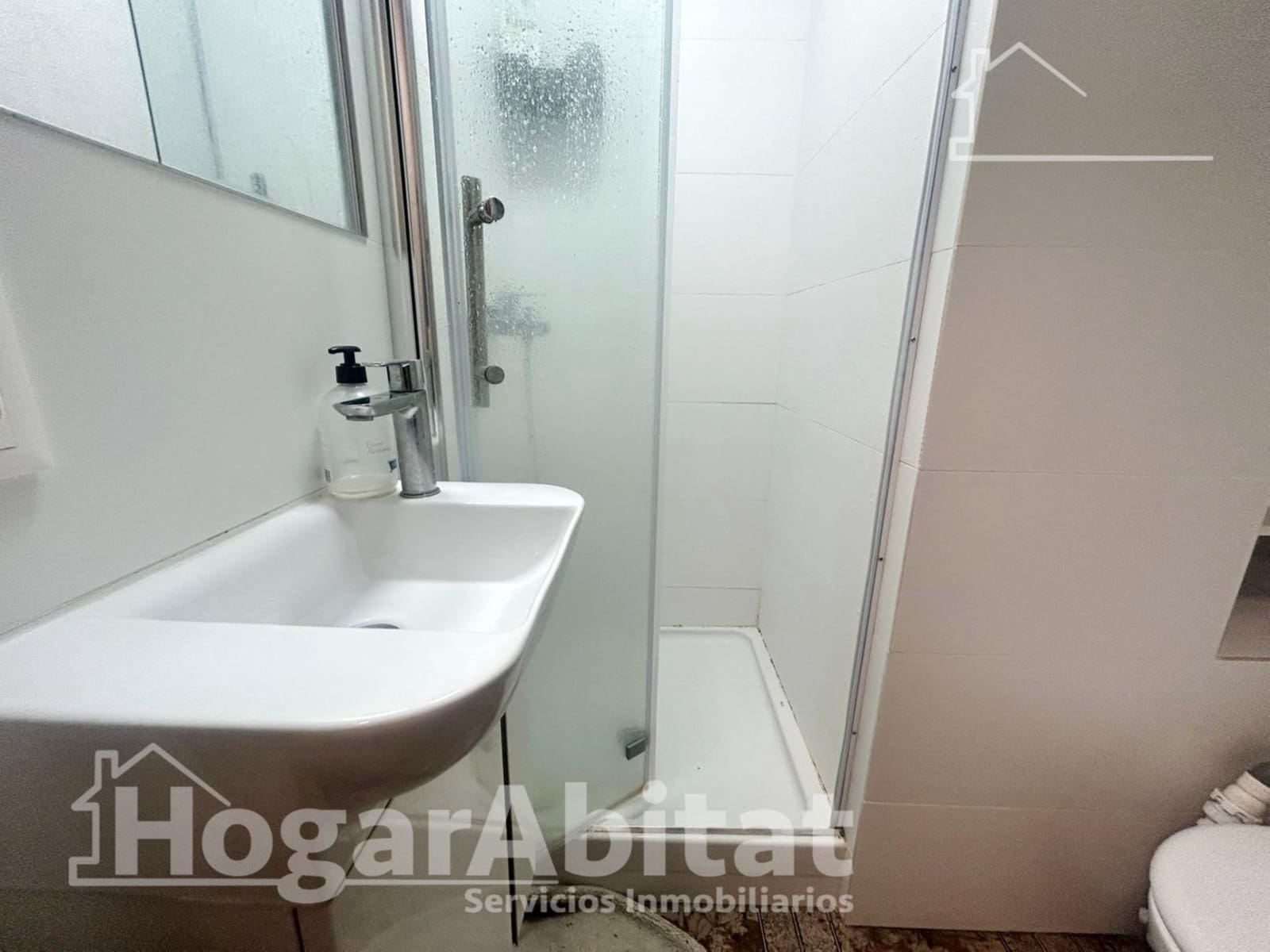 5 makuuhuone Asunto myytävänä paikassa Valencia kaupunki - 225 000 € (Ref: 9997168)