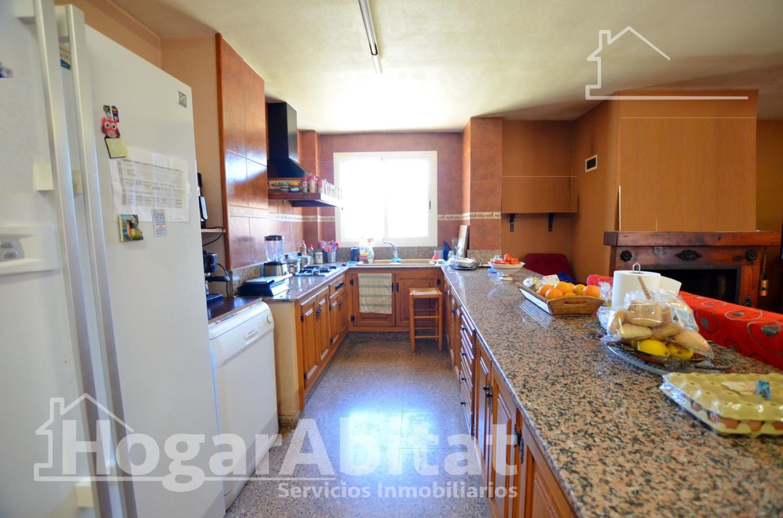 8 sypialnia Willa na sprzedaż w Muchamiel / Mutxamel z basenem garażem - 470 000 € (Ref: 9997170)