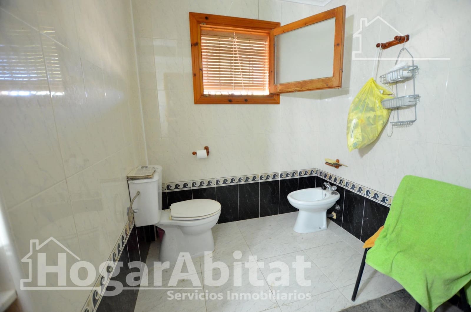 8 sypialnia Willa na sprzedaż w Muchamiel / Mutxamel z basenem garażem - 470 000 € (Ref: 9997170)