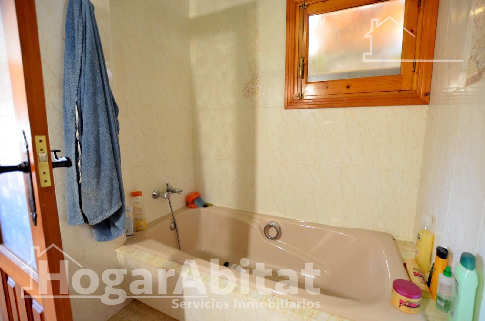 8 sypialnia Willa na sprzedaż w Muchamiel / Mutxamel z basenem garażem - 470 000 € (Ref: 9997170)