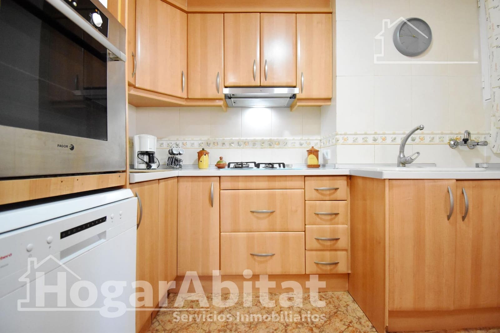 2 quarto Apartamento para arrendar em Oliva - 750 € (Ref: 9997173)