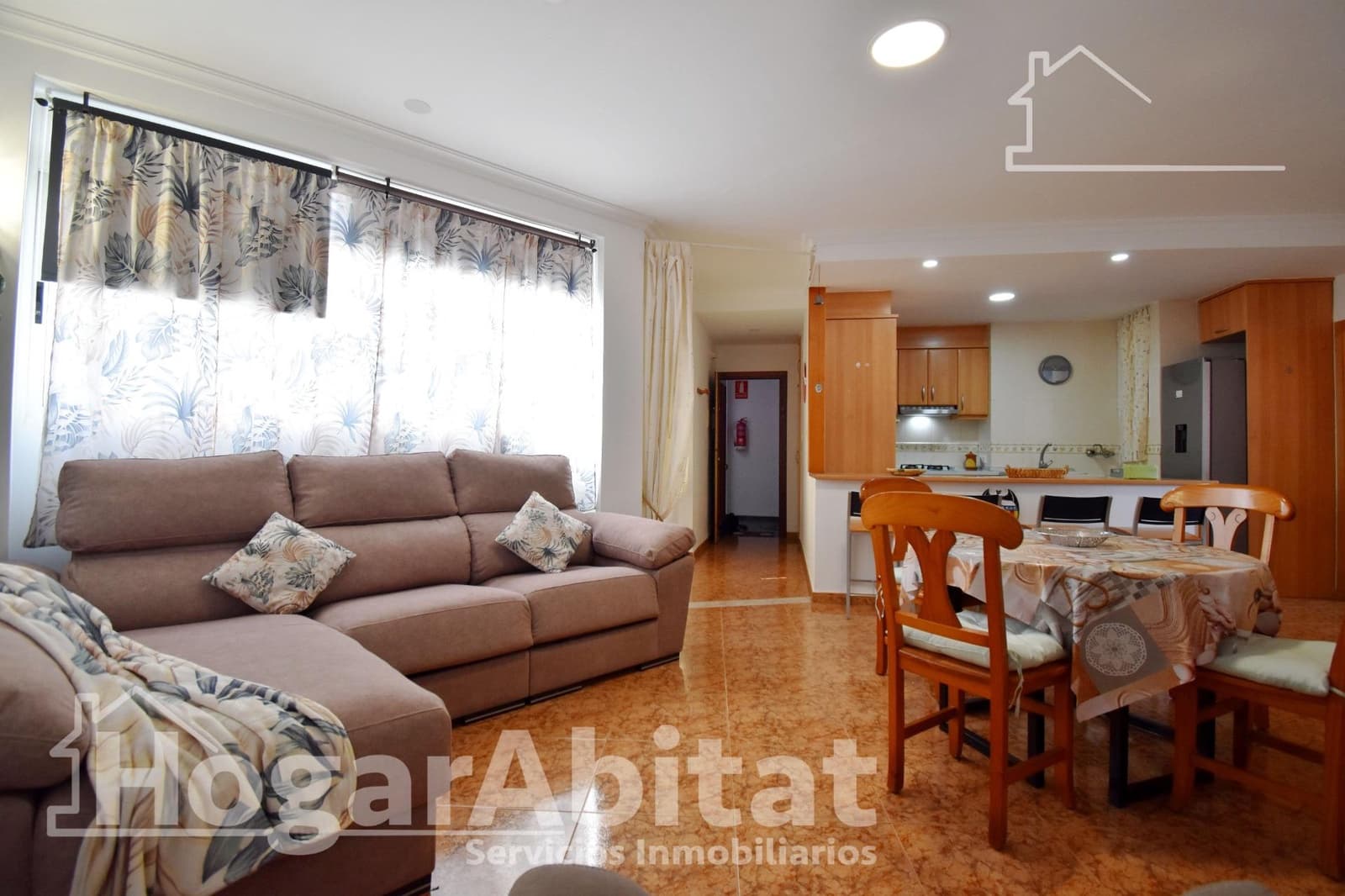 2 quarto Apartamento para arrendar em Oliva - 750 € (Ref: 9997173)