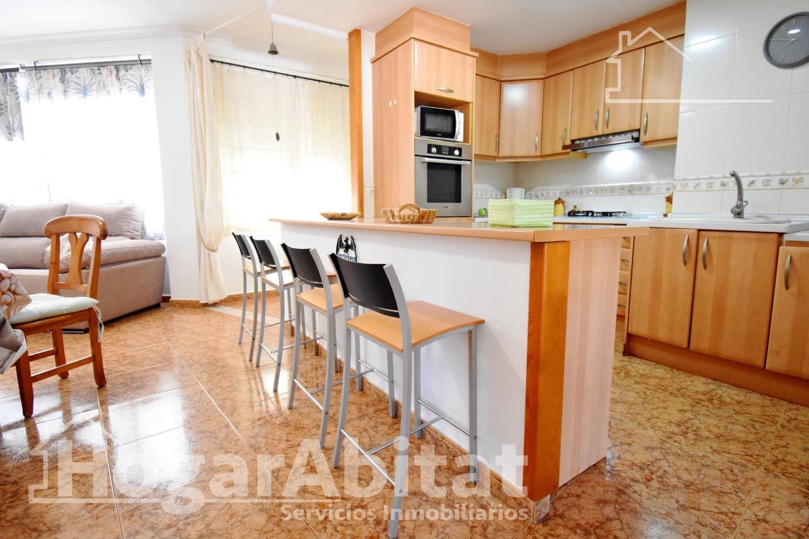 2 quarto Apartamento para arrendar em Oliva - 750 € (Ref: 9997173)