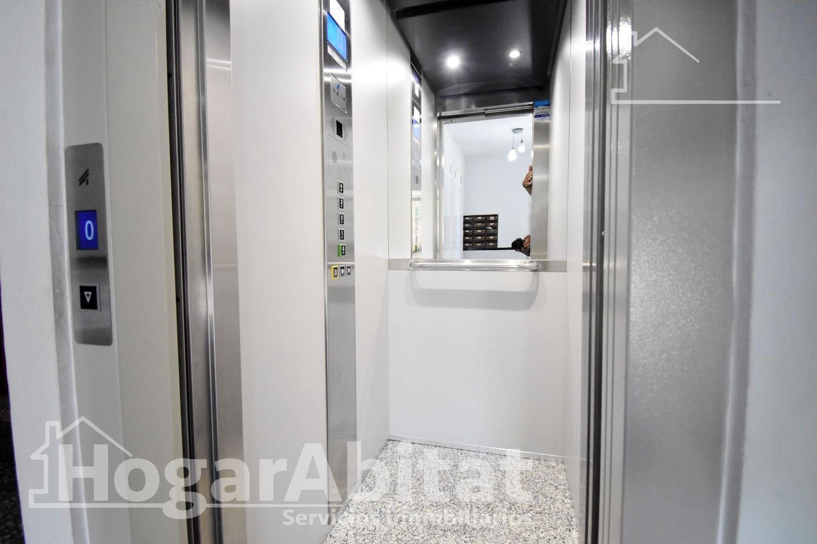 2 quarto Apartamento para arrendar em Oliva - 750 € (Ref: 9997173)