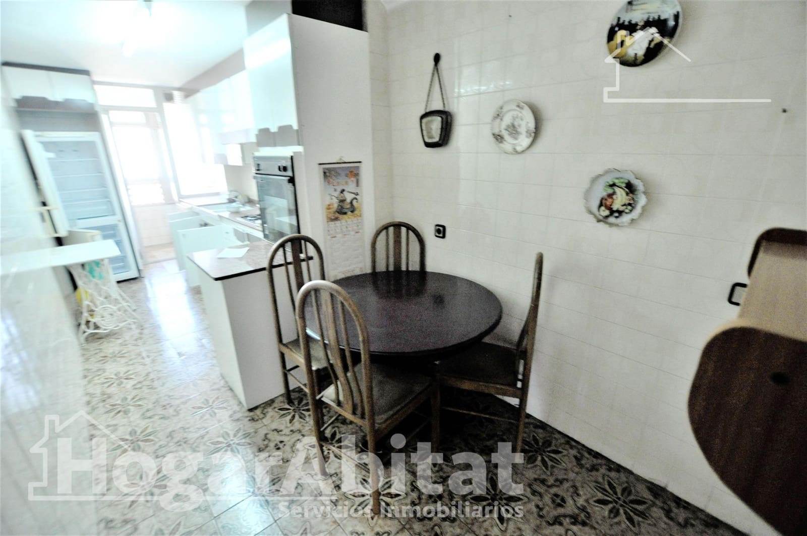 4 slaapkamer Flat te koop in Valencia stad - € 385.000 (Ref: 9997174)