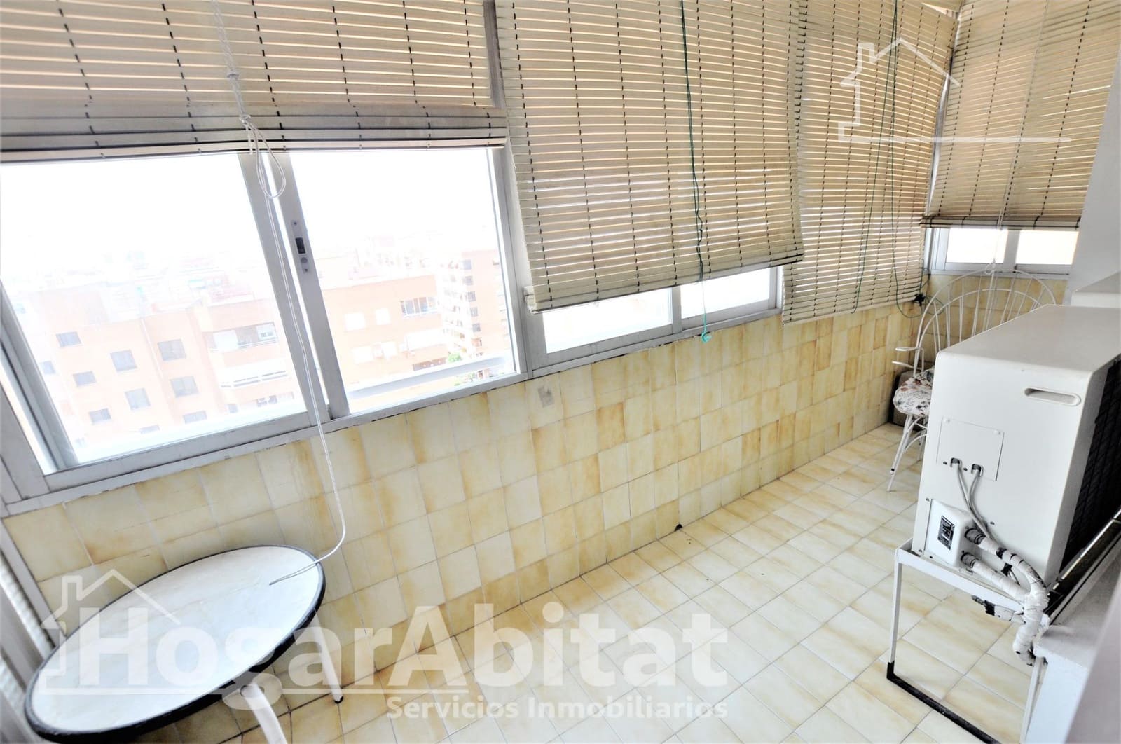 4 slaapkamer Flat te koop in Valencia stad - € 385.000 (Ref: 9997174)