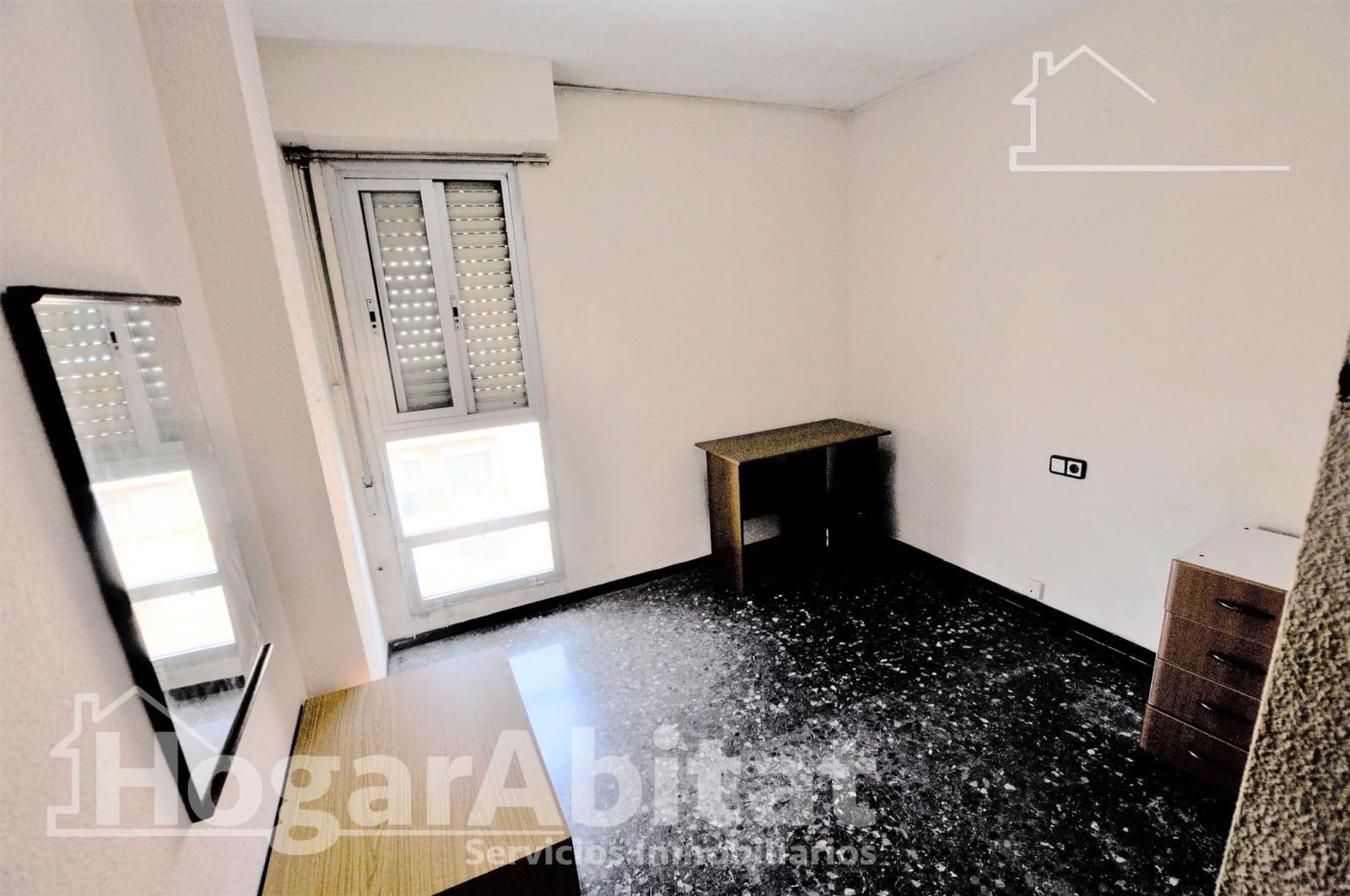 4 slaapkamer Flat te koop in Valencia stad - € 385.000 (Ref: 9997174)