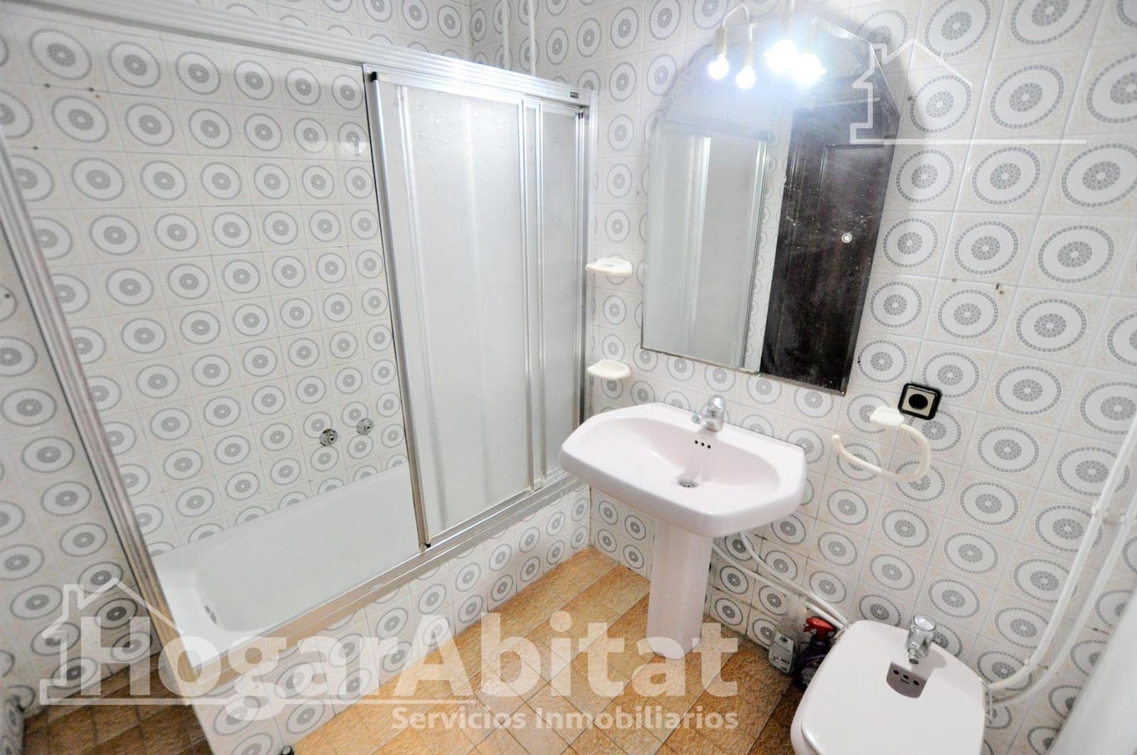4 slaapkamer Flat te koop in Valencia stad - € 385.000 (Ref: 9997174)