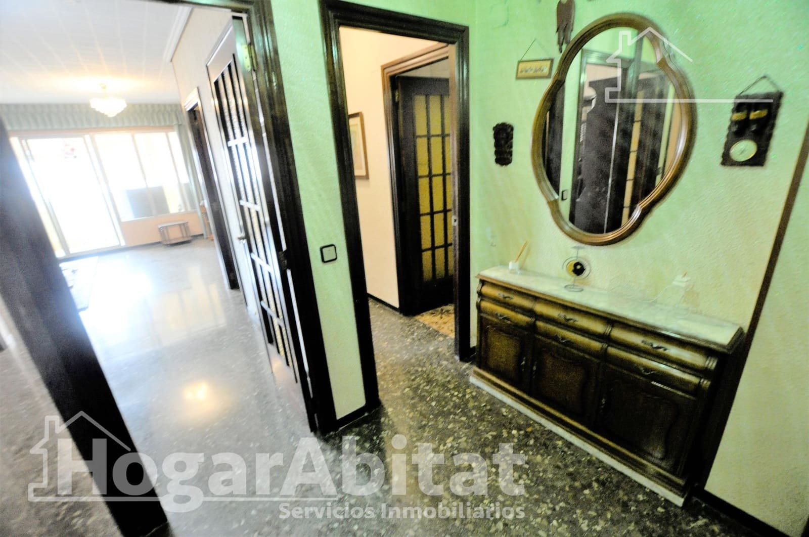 4 slaapkamer Flat te koop in Valencia stad - € 385.000 (Ref: 9997174)