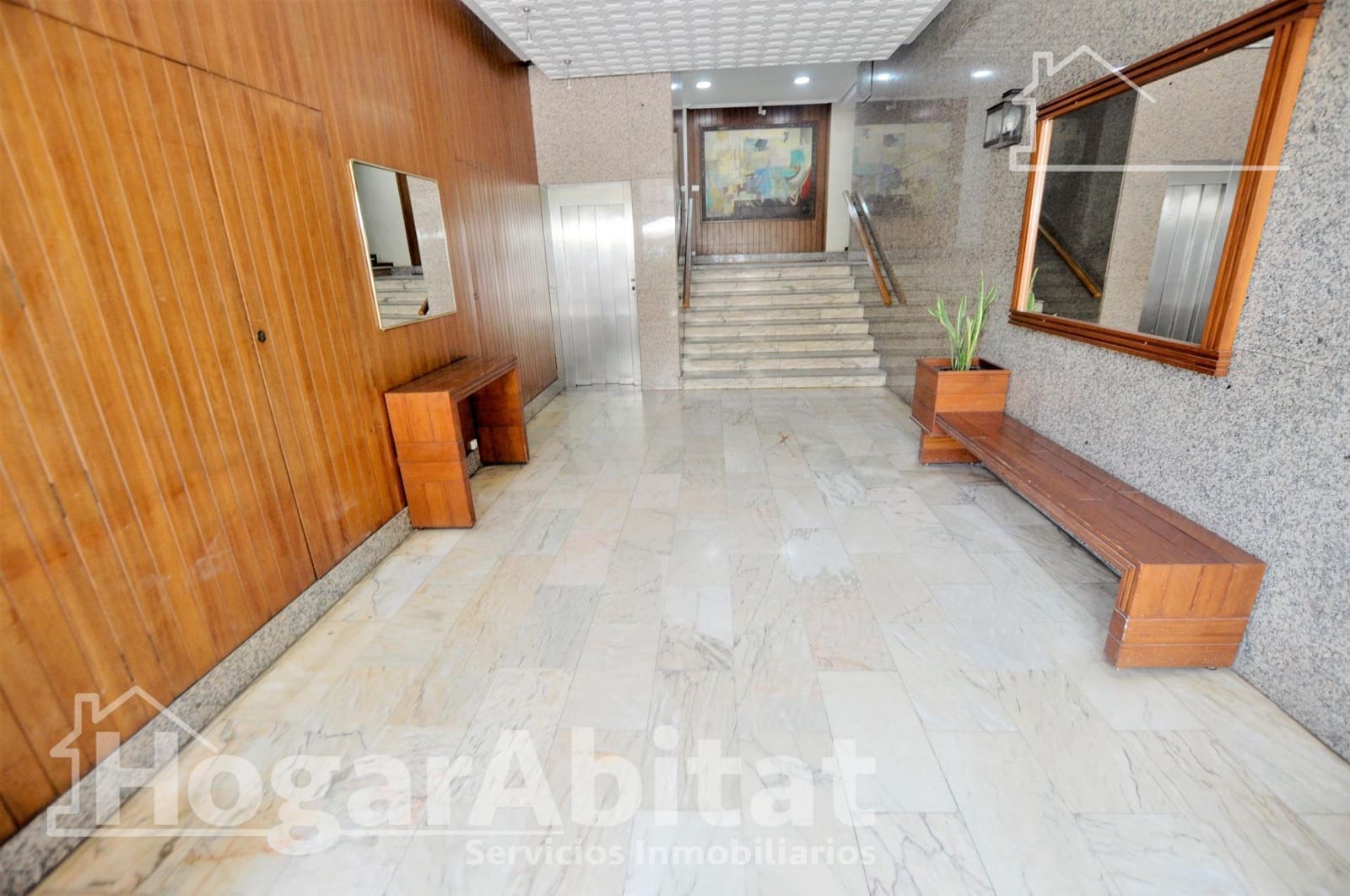 4 slaapkamer Flat te koop in Valencia stad - € 385.000 (Ref: 9997174)
