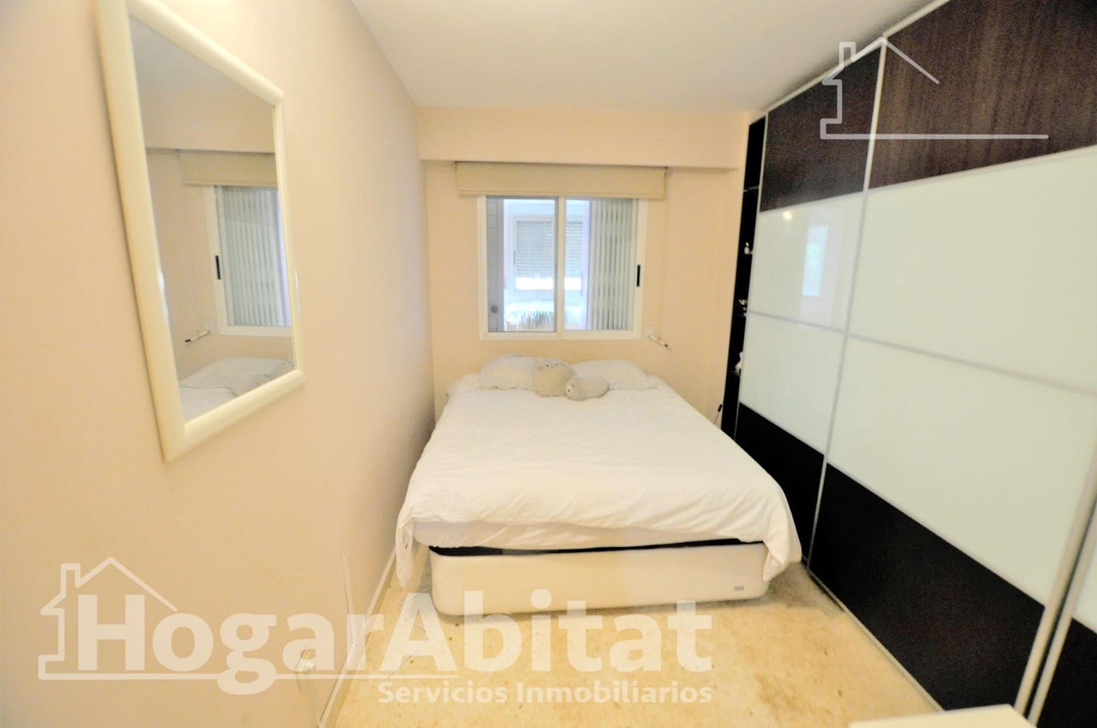 2 slaapkamer Flat te koop in Valencia stad - € 340.000 (Ref: 9997175)