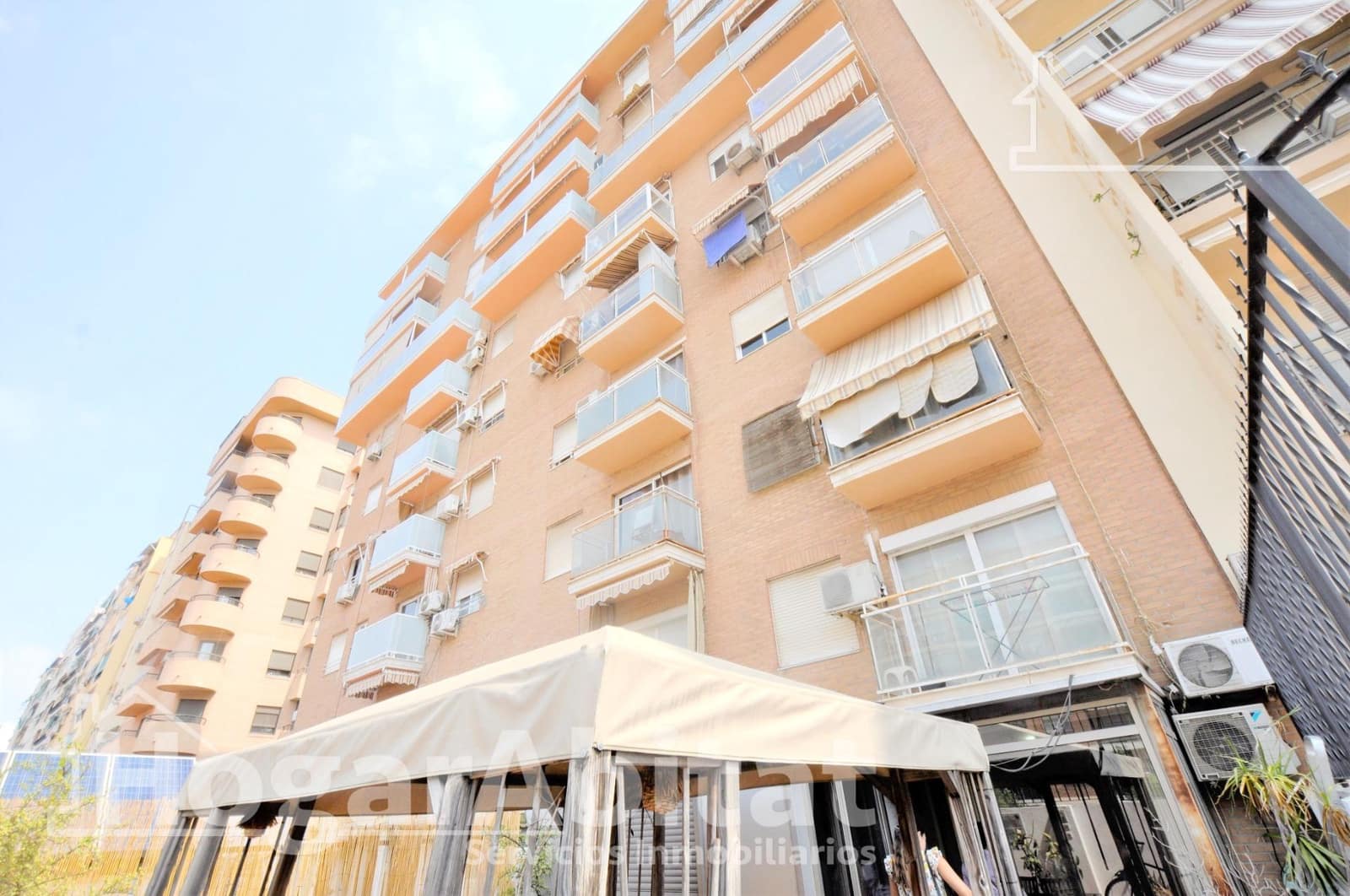 2 slaapkamer Flat te koop in Valencia stad - € 340.000 (Ref: 9997175)