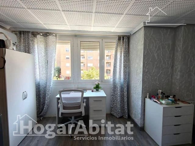 5 camera da letto Appartamento in vendita in Xirivella - 217.000 € (Rif: 9997178)