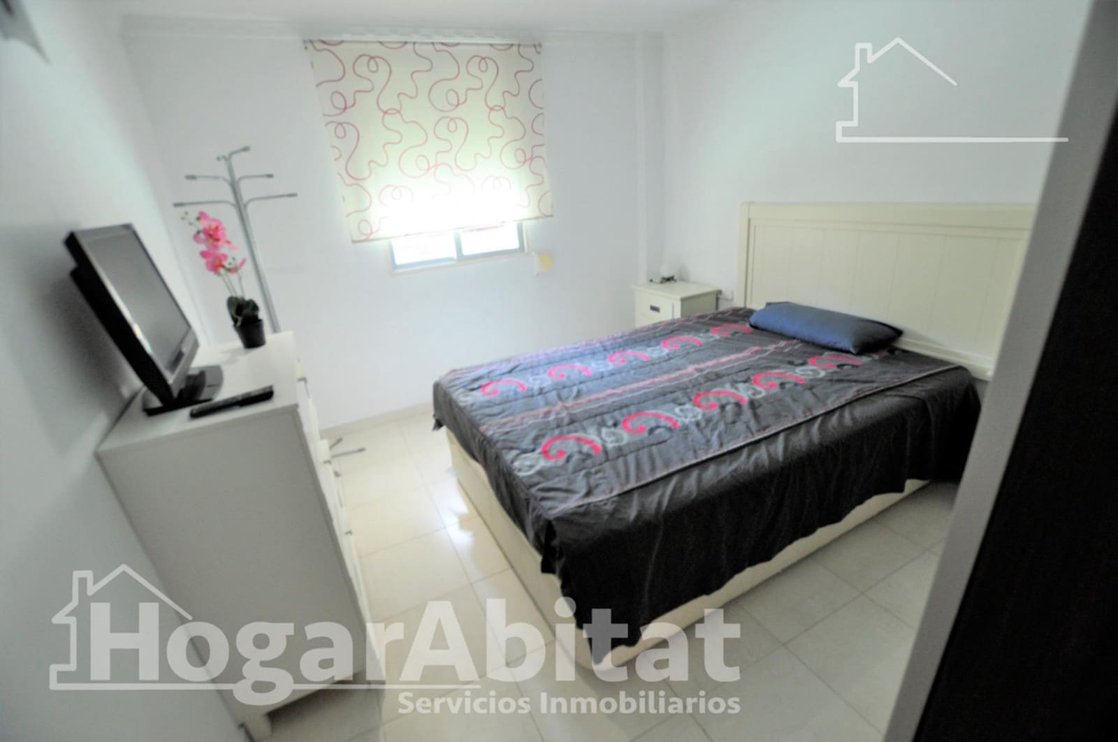 3 bedroom Flat for sale in Valencia city - € 199,900 (Ref: 9997179)