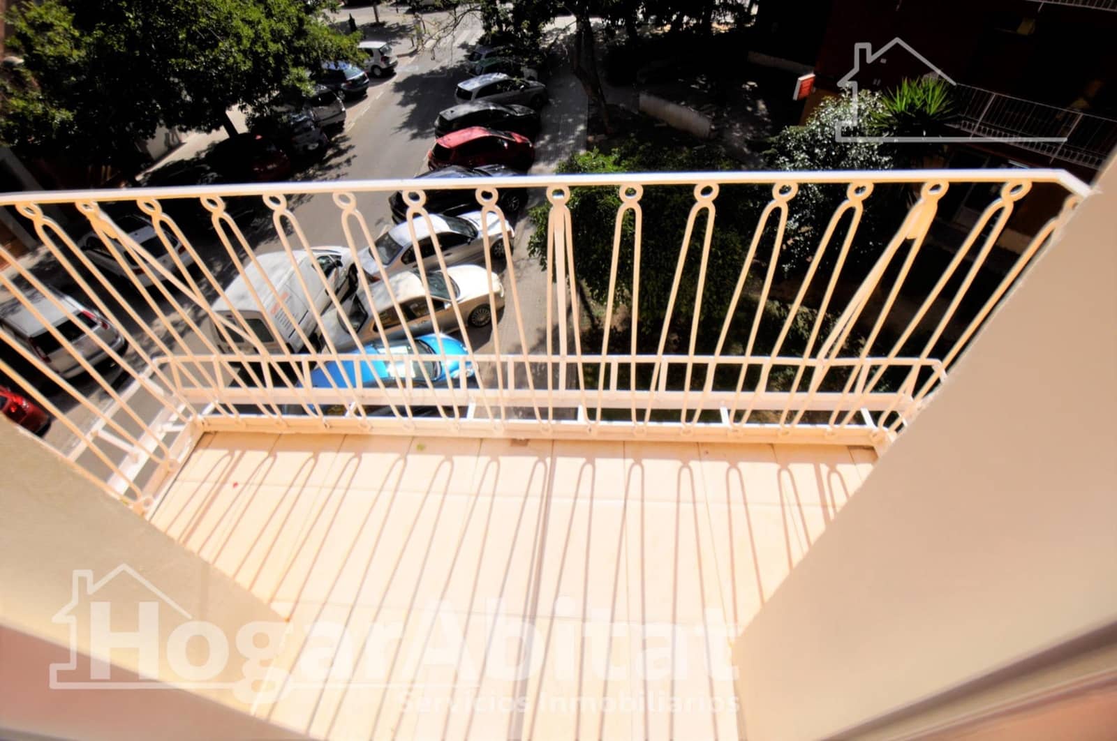 3 bedroom Flat for sale in Valencia city - € 199,900 (Ref: 9997179)