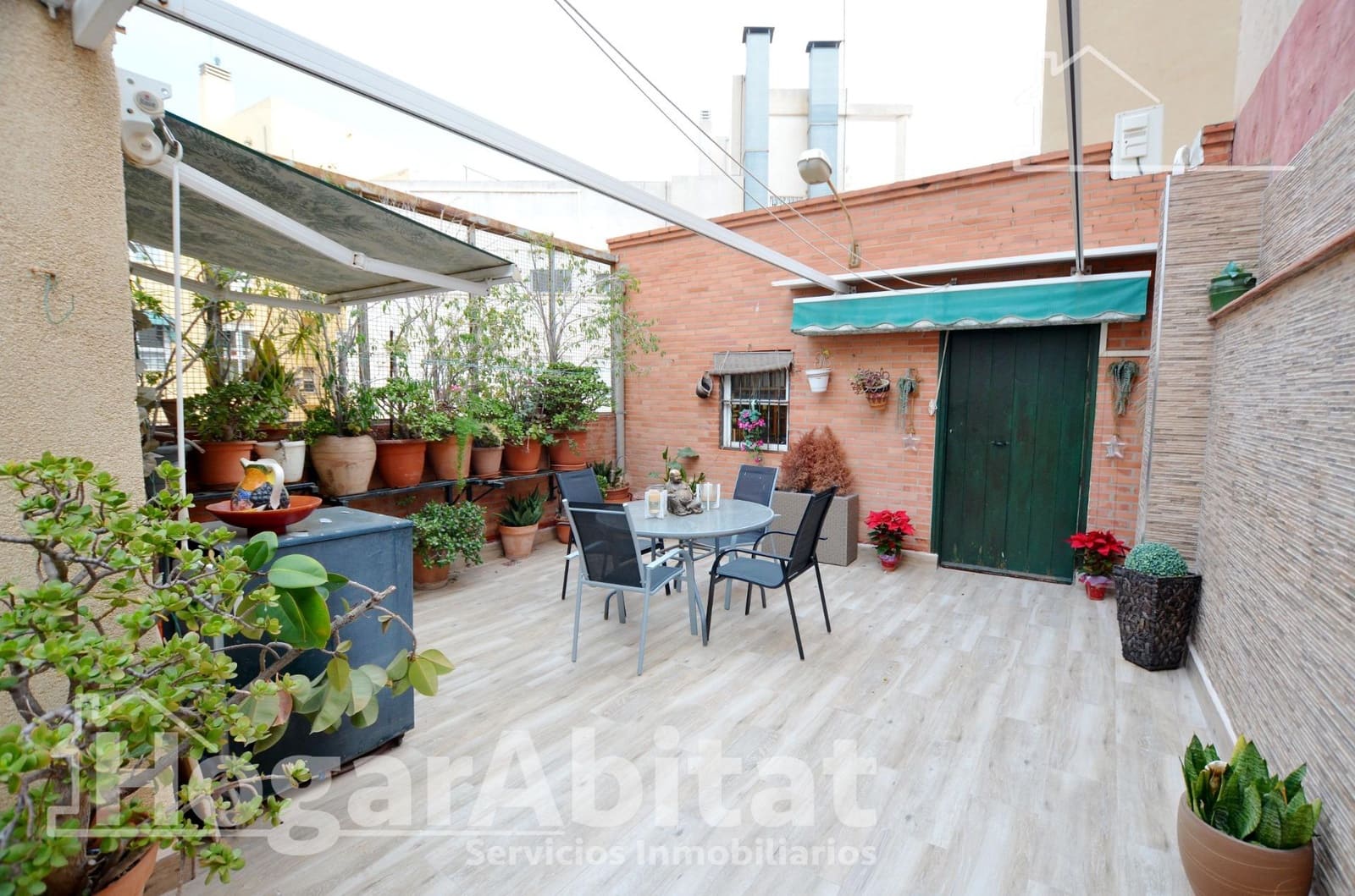6 sovrum Lägenhet till salu i Alicante stad med garage - 285 000 € (Ref: 9998867)