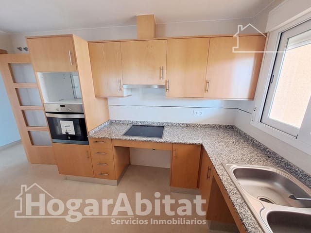 Piso de 2 habitaciones en Oropesa  en venta con piscina garaje - 170.000 € (Ref: 9999649)