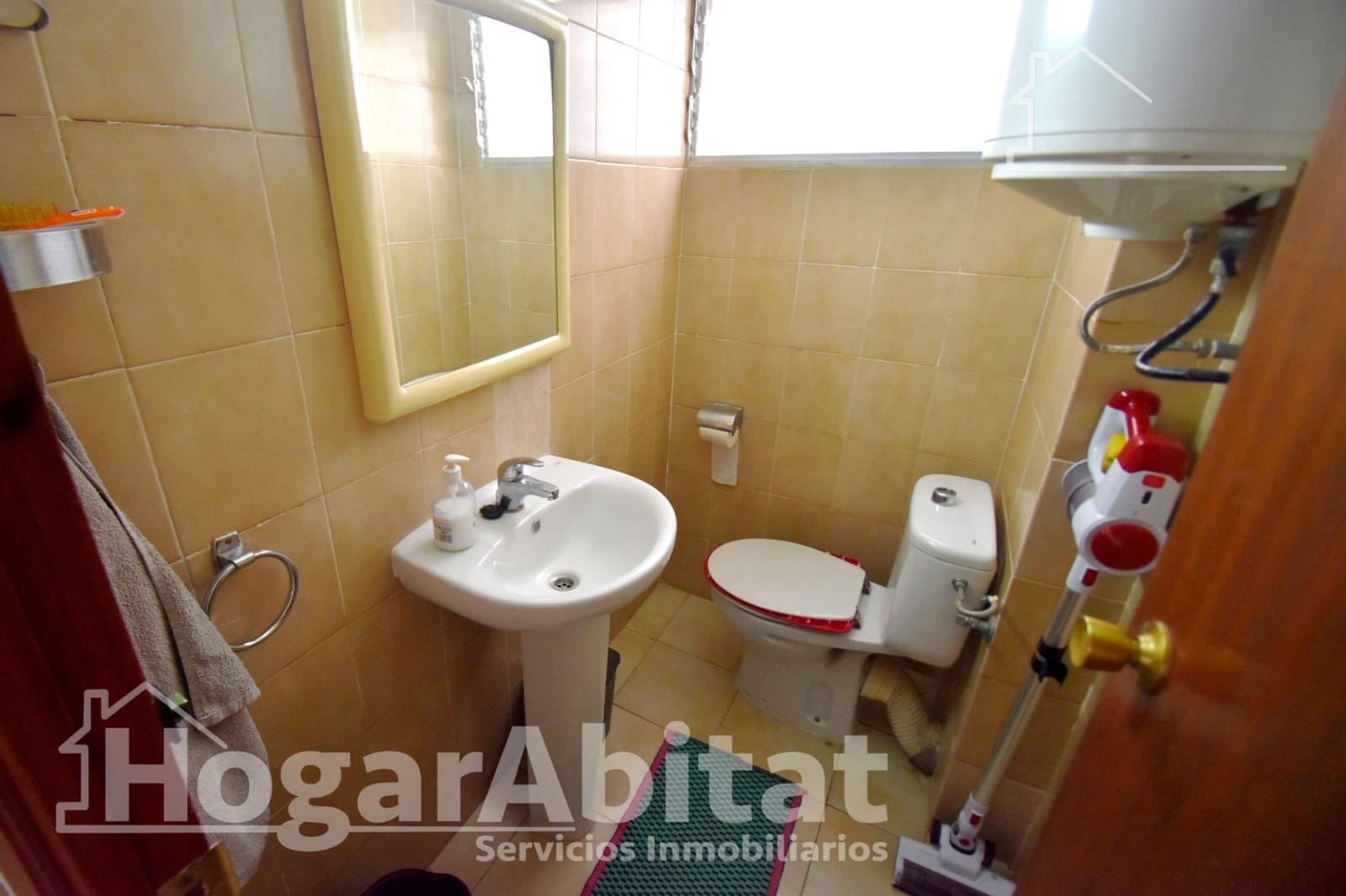 2 slaapkamer Rijtjeshuis te koop in Oropesa  - € 160.000 (Ref: 9999650)