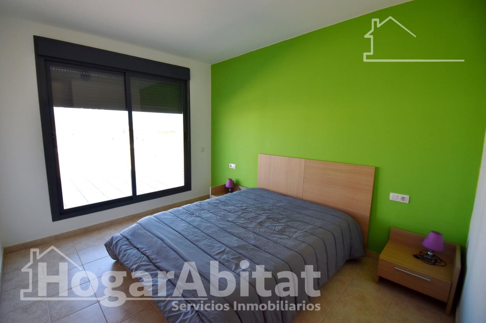 4 bedroom Penthouse for sale in Oropesa  with pool garage - € 420,000 (Ref: 9999651)