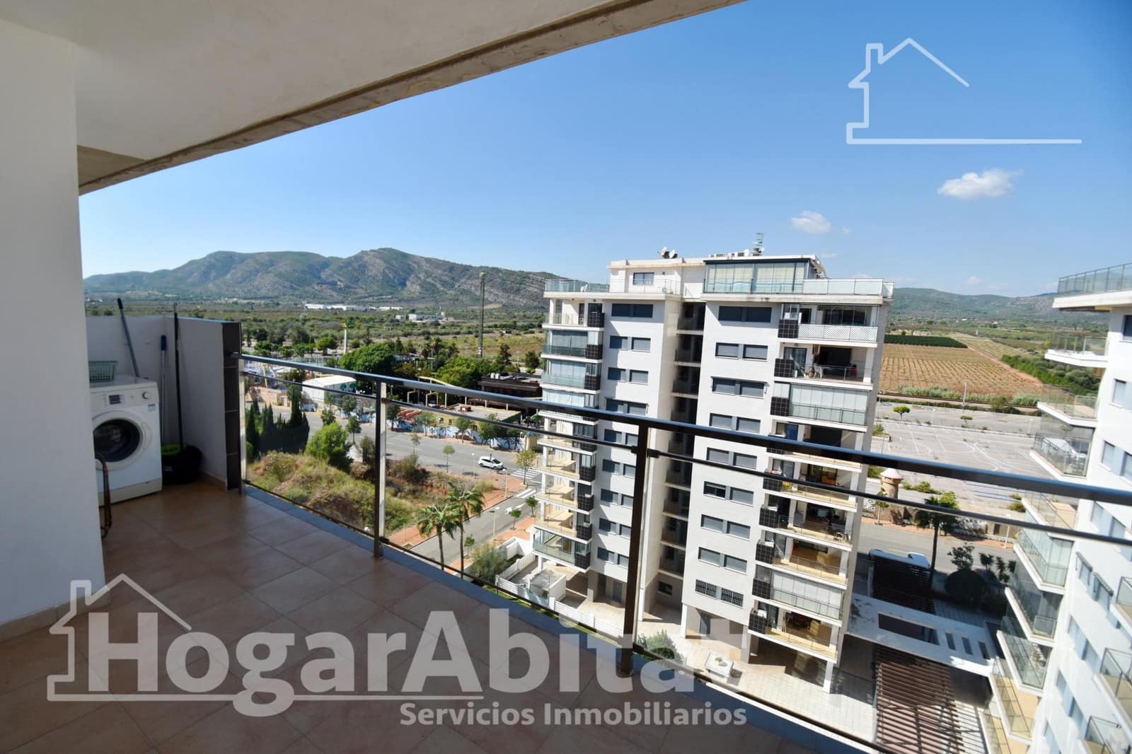 4 bedroom Penthouse for sale in Oropesa  with pool garage - € 420,000 (Ref: 9999651)