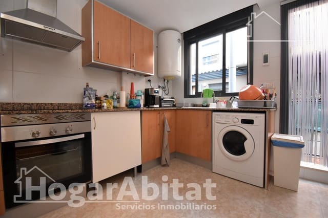 3 sypialnia Dom szeregowy na sprzedaż w Almassora / Almazora z basenem garażem - 192 000 € (Ref: 9999654)
