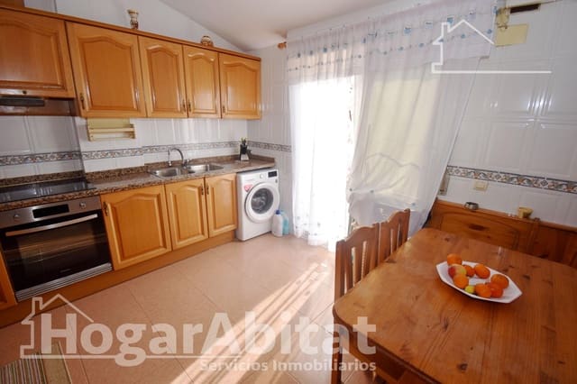 3 sypialnia Penthouse na sprzedaż w Oeste, Castelló de la Plana z garażem - 230 000 € (Ref: 9999655)