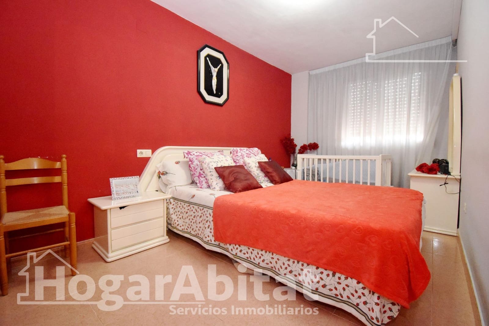 3 sypialnia Penthouse na sprzedaż w Castello de la Plana z garażem - 230 000 € (Ref: 9999655)