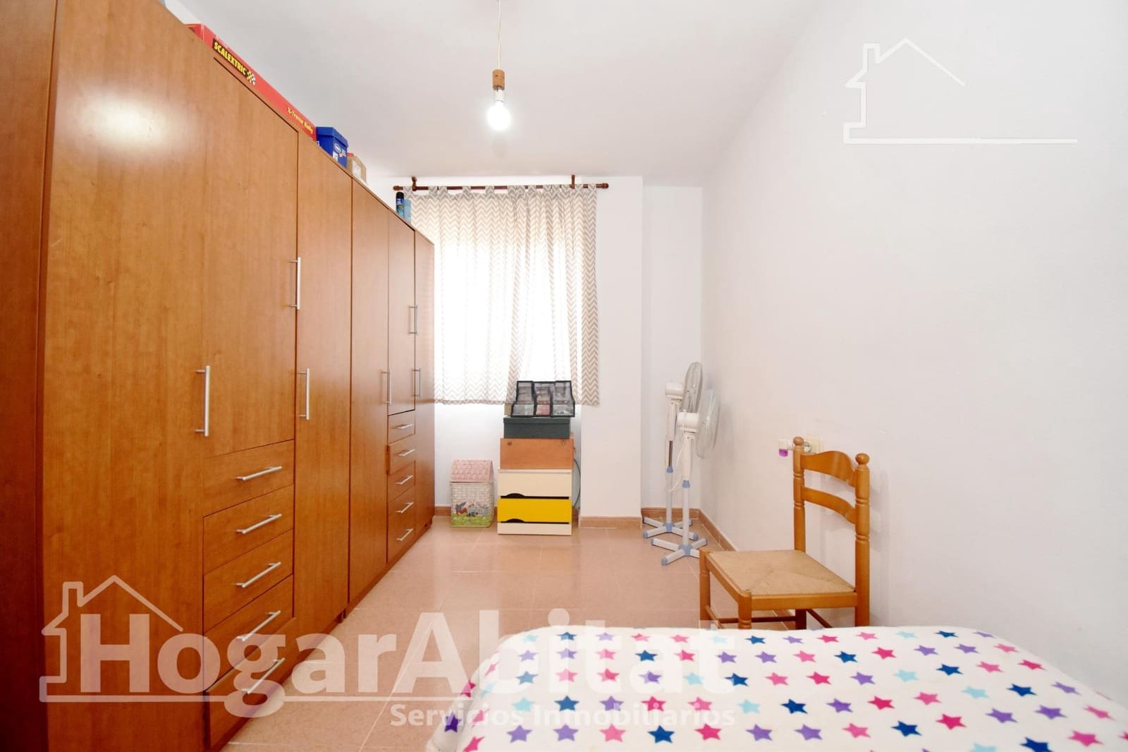 3 sypialnia Penthouse na sprzedaż w Castello de la Plana z garażem - 230 000 € (Ref: 9999655)