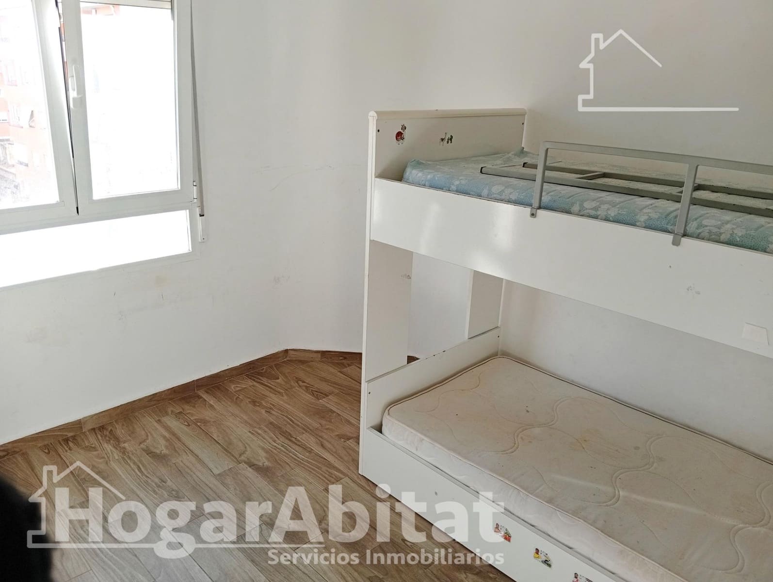 3 soveværelse Lejlighed til salg i Castello de la Plana - € 155.000 (Ref: 9999656)