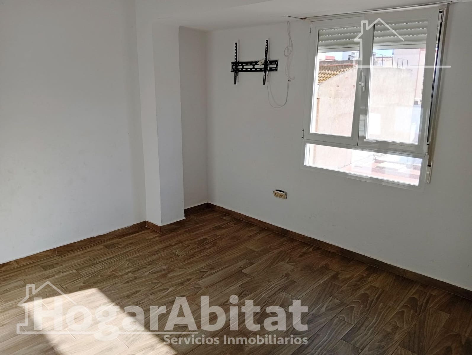 3 soveværelse Lejlighed til salg i Castello de la Plana - € 155.000 (Ref: 9999656)